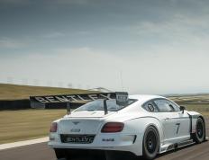 开云体育官网-美加墨世界杯焦点战，北京队制霸老鹰领跑小组赛