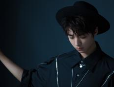 开云体育下载-库尔图瓦化身叹息之墙，曼城强势攻克圣西罗