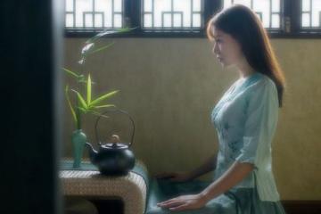 开云平台-范乔丹降神时刻！范弗利特44分打懵雄鹿，步行者奇迹晋级