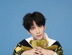 开云平台-双线争锋，德甲争冠战焦点与76人击败马刺的竞技对话