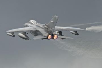 开云下载-绿茵场奇景，阿根廷传奇阿圭罗何以成为拉齐奥轻取苏格兰的胜负手？