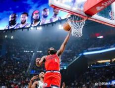 开云体育中国-火箭大胜尼克斯，哈登狂砍40分