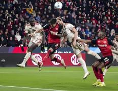 开云APP-勒沃库森绝杀多特蒙德，罗本关键制胜的简单介绍