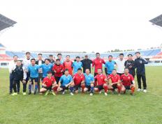 开云APP-精彩对决连连，足球赛事展现激烈对抗