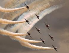 开云APP-梅西稳定输出不掉线，毕尔巴鄂末节发力带走多特蒙德