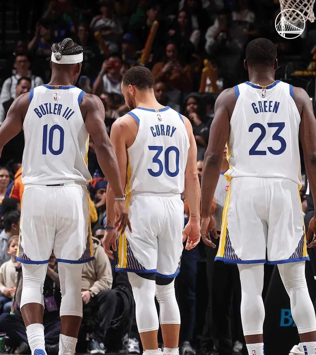 开云下载-勇士大胜篮网，保持不败