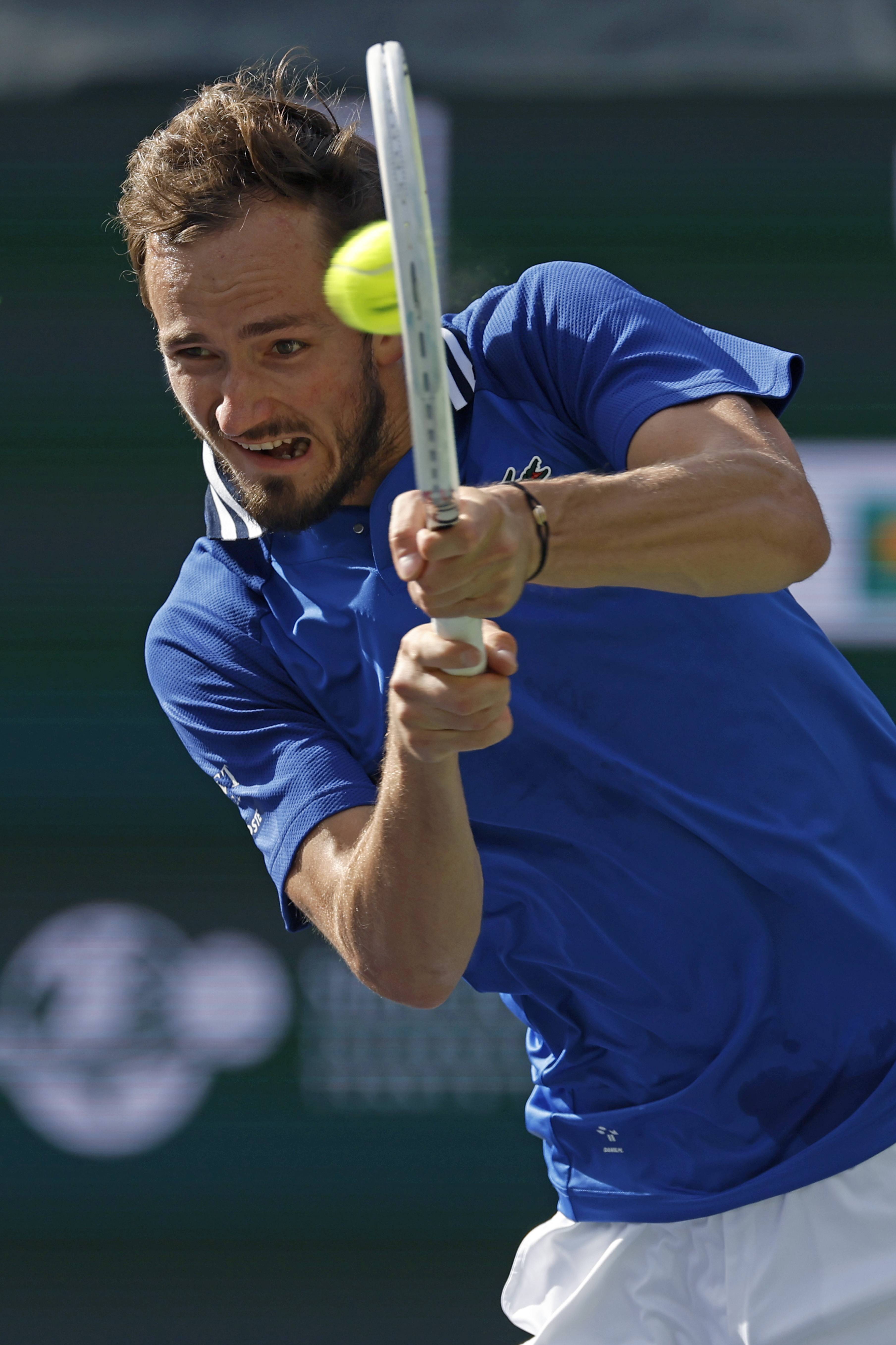 开云体育在线-西班牙网球队险胜欧洲网球队，梅德韦杰夫关键制胜的简单介绍