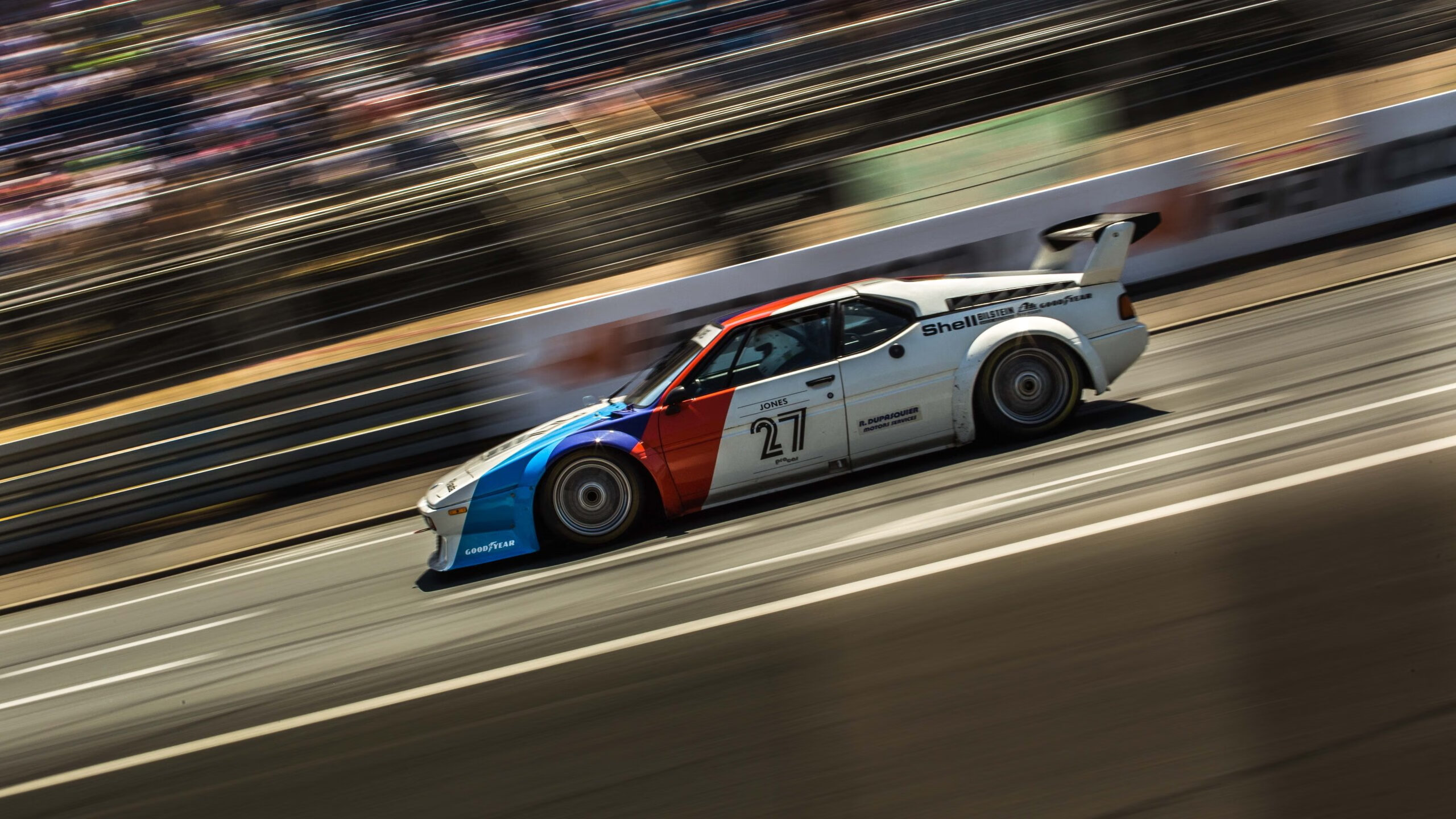 开云体育官方网站-当足球的夜晚被篮球的名字点燃,哈利伯顿在欧冠半决赛的无人之境