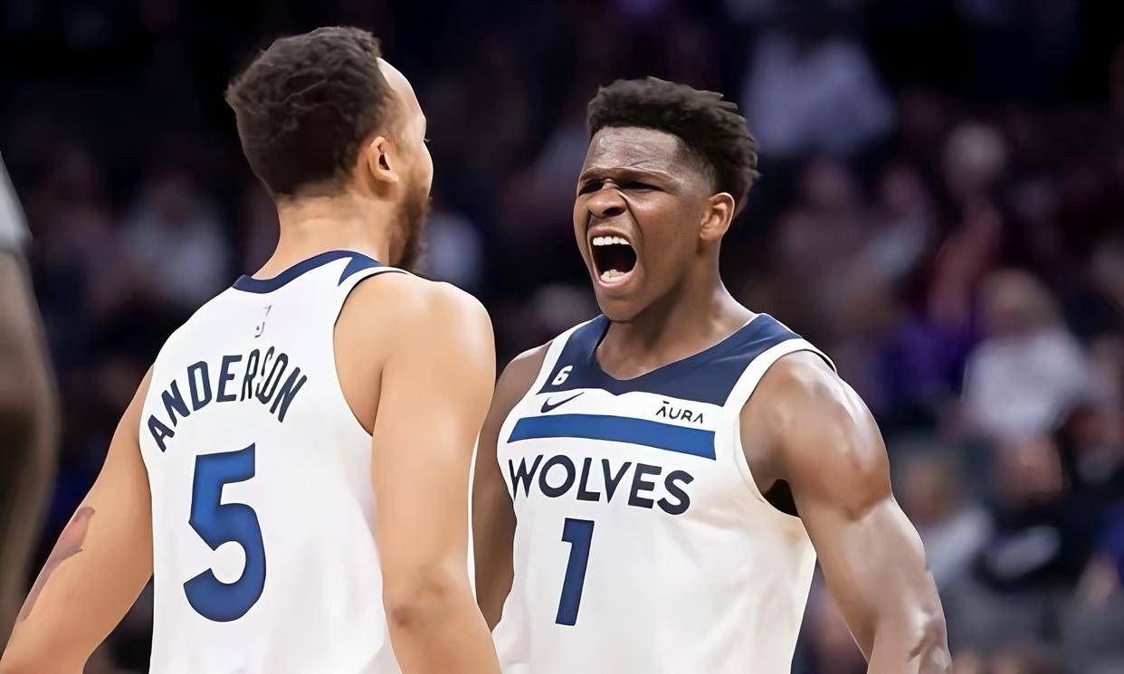 开云体育APP下载-爱德华兹发挥堪称完美，鹈鹕斩落吉林队