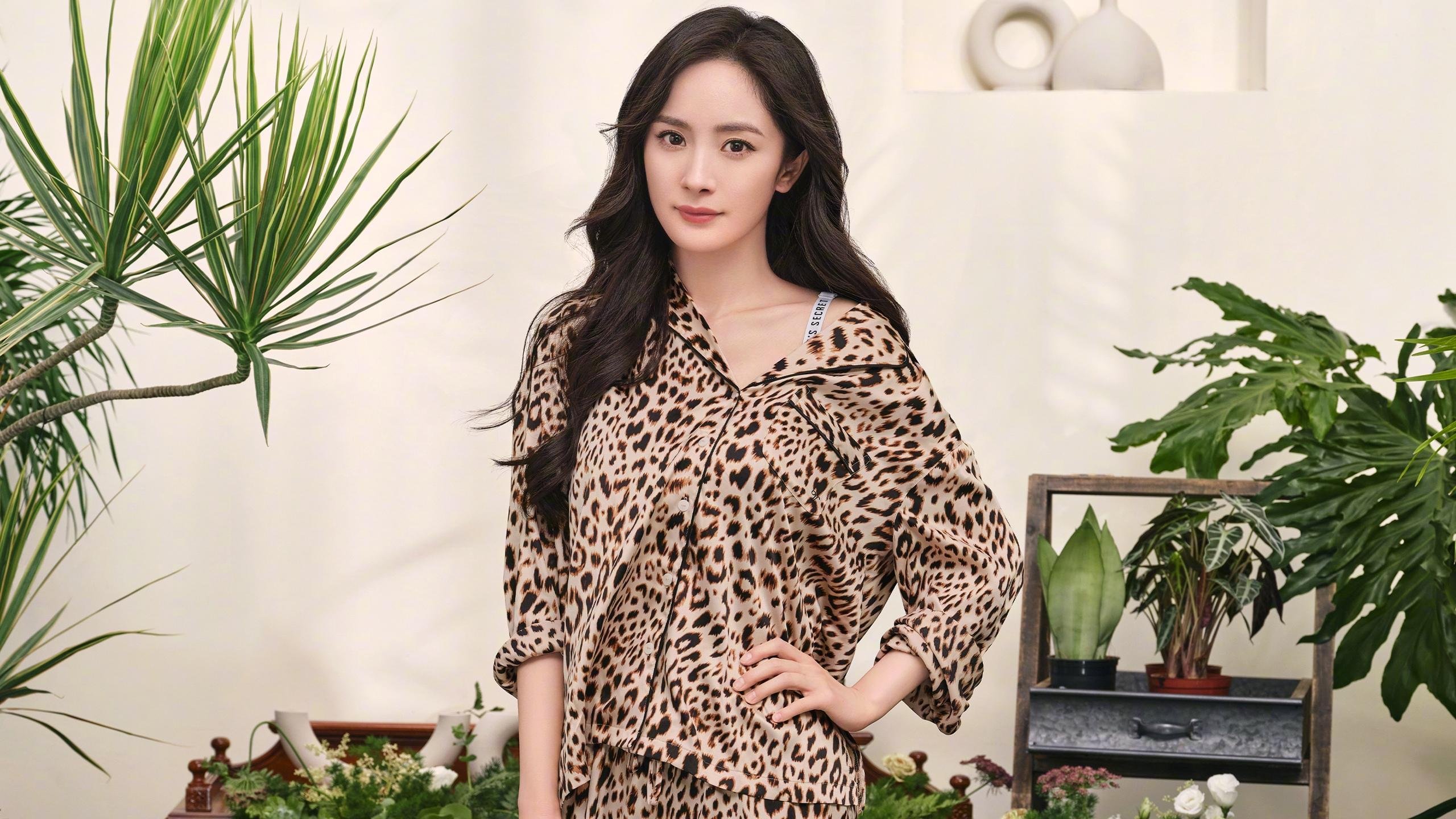 开云体育登录-制动对决，当F1引擎轰鸣遇见篮球锁链